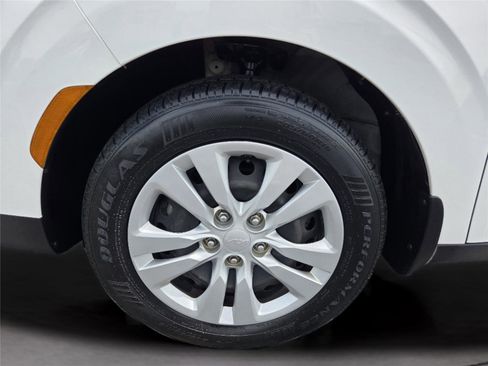 Used 2022 Kia Soul LX image 35