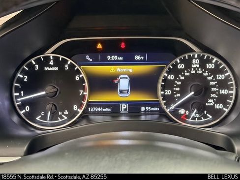 Used 2018 Nissan Murano Platinum w/ Cargo Package FWD image 23