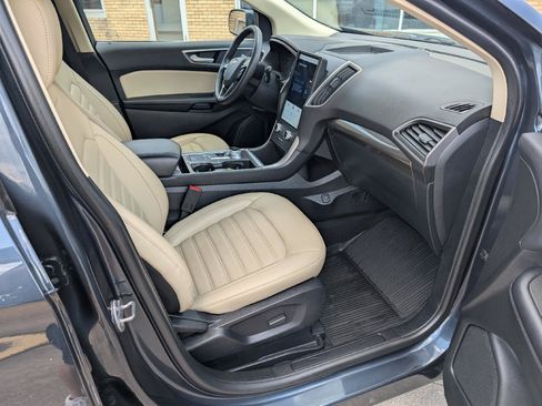 Used 2024 Ford Edge SEL w/ Convenience Package AWD/4WD image 19