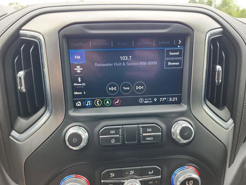 Used 2022 GMC Sierra 2500 Denali w/ Technology Package image 17