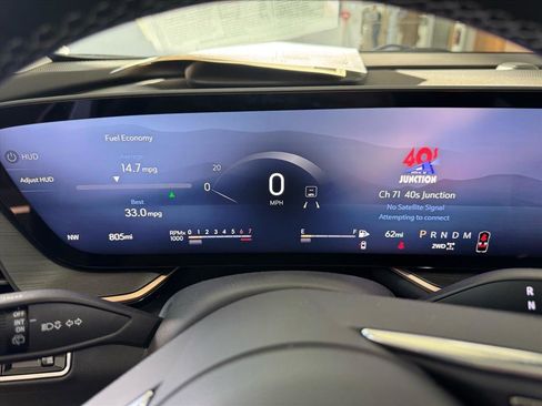 Used 2025 Buick Envision Sport Touring image 23