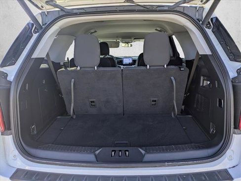 Used 2021 Ford Explorer XLT w/ Class III Trailer Tow Package image 7