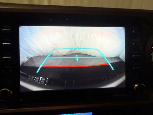 Certified 2022 Toyota Tacoma TRD Off-Road image 32