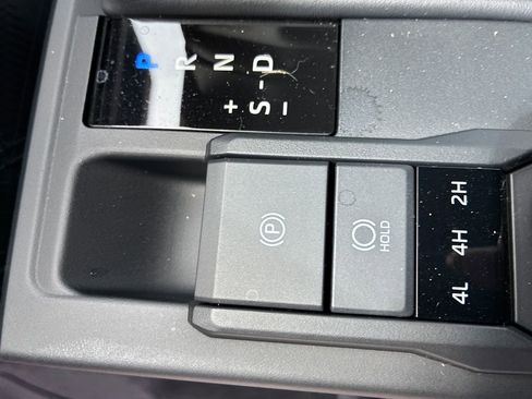 New 2026 Toyota 4Runner SR5 AWD/4WD image 39
