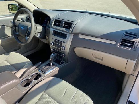 Used 2012 Ford Fusion SE image 18