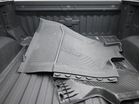 Used 2023 Chevrolet Silverado 1500 LT Trail Boss w/ Protection Package image 18