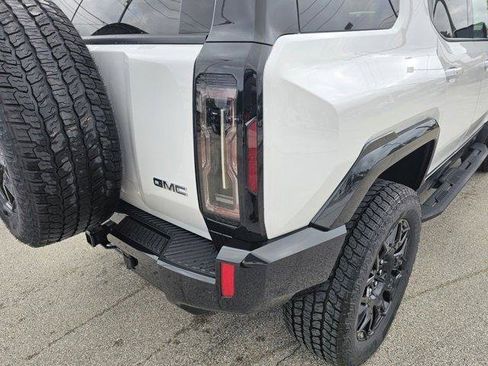 New 2026 GMC Hummer EV 2X image 12
