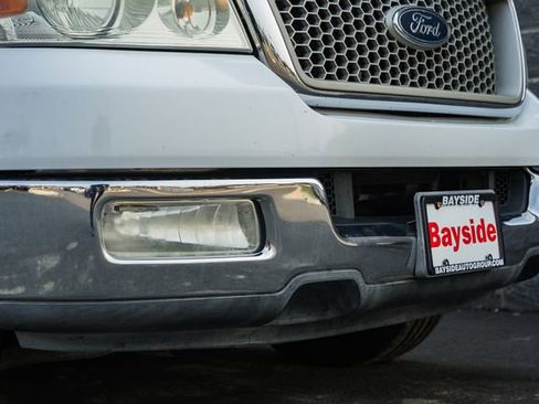 Used 2004 Ford F150 Lariat image 15