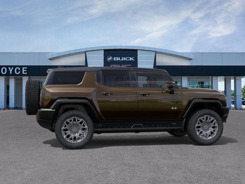 New 2025 GMC Hummer EV 2X image 6