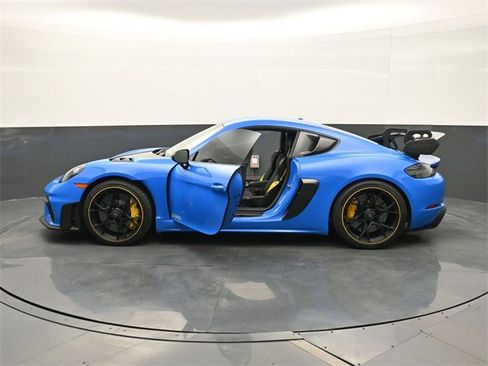 Certified 2023 Porsche 718 Cayman GT4 RS image 24