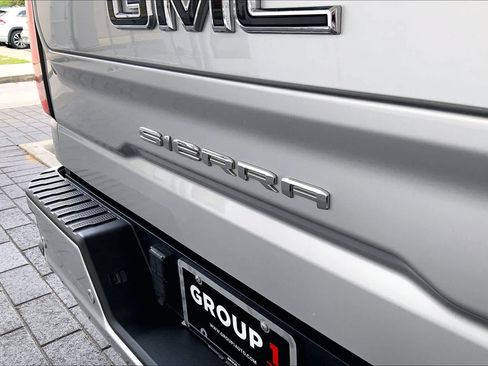 Used 2022 GMC Sierra 1500 Elevation w/ Elevation Premium Package AWD/4WD image 31