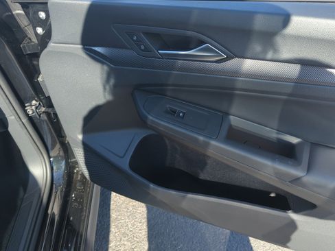 New 2025 Volkswagen GTI Autobahn image 16