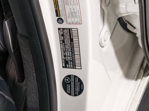 Used 2020 Mercedes-Benz S 63 AMG 4MATIC Sedan image 41