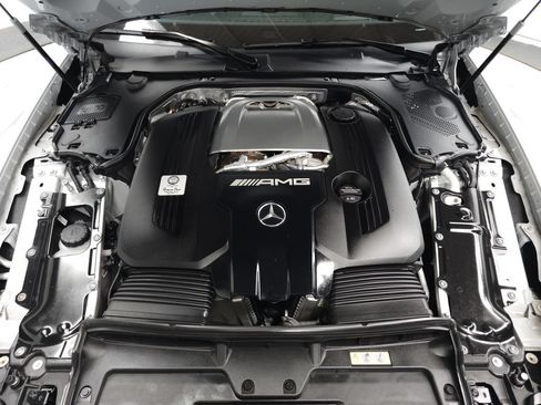 Used 2022 Mercedes-Benz SL 63 AMG 4MATIC image 39