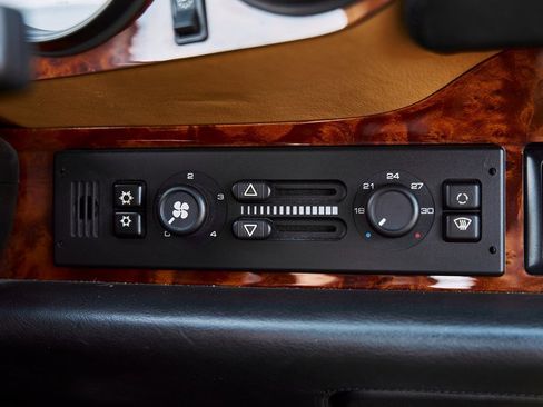 Used 1997 Porsche 911 Turbo image 74