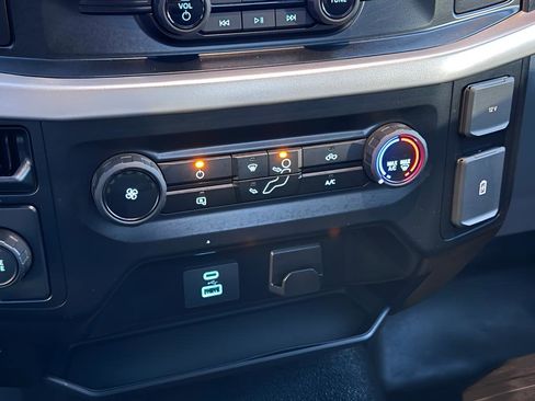 Used 2023 Ford F150 XL image 17