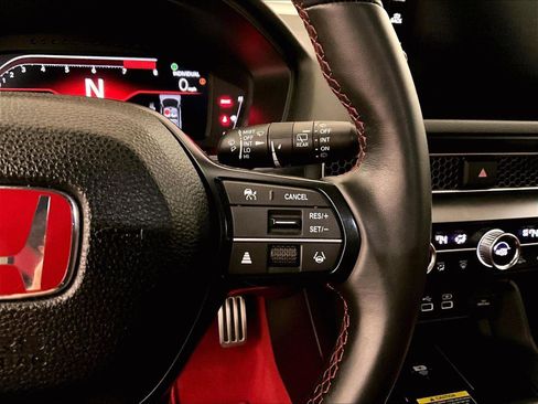 Used 2024 Honda Civic Type R image 18