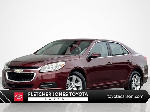 Used 2016 Chevrolet Malibu LT image 1