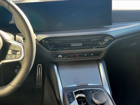 Used 2025 BMW 430i xDrive w/ M Sport Package image 9