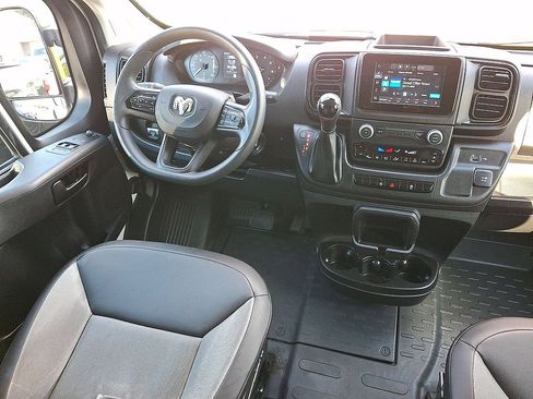Used 2026 RAM ProMaster 2500 w/ Convenience Group FWD image 15