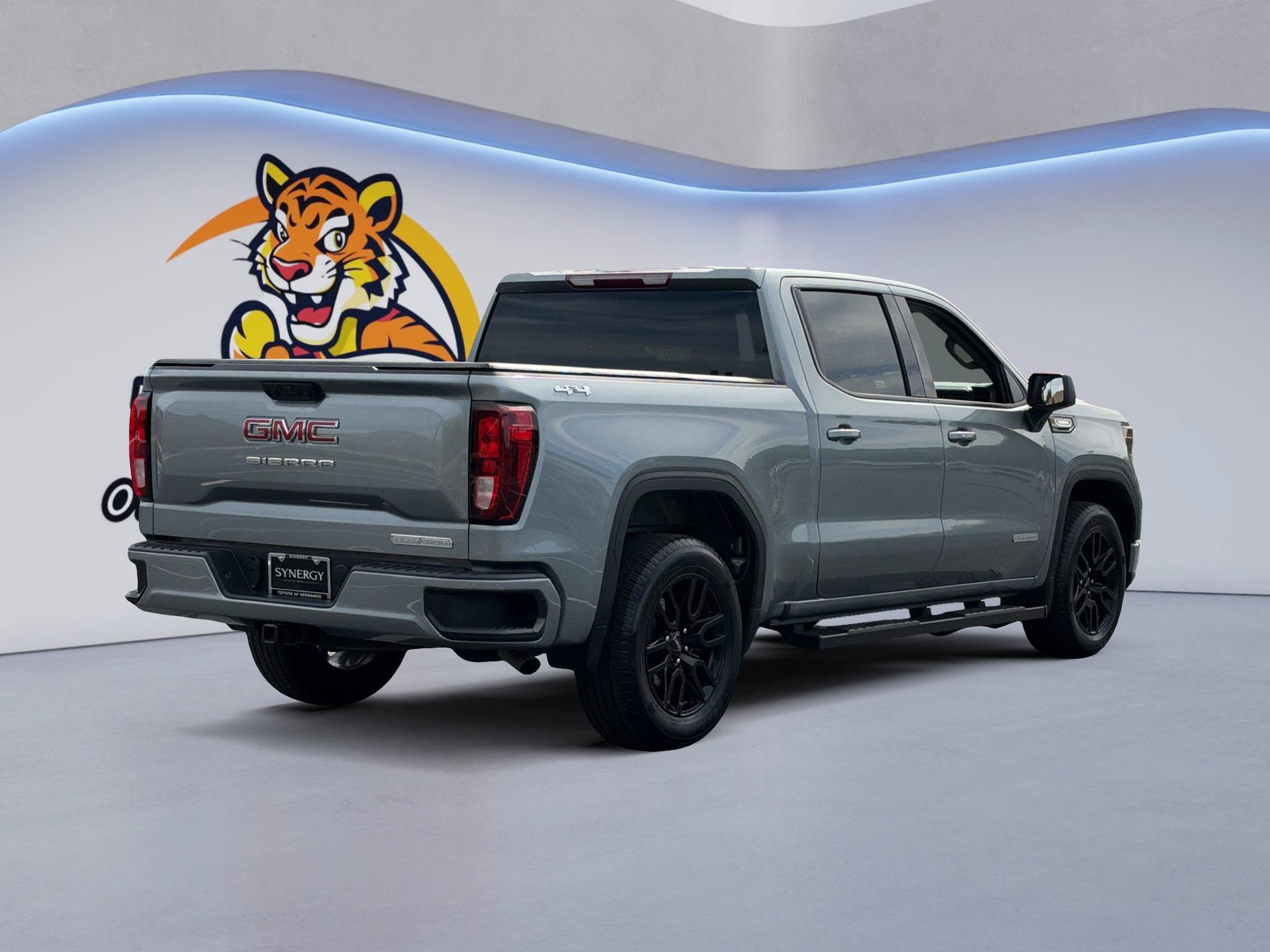 Used 2025 GMC Sierra 1500 Elevation AWD/4WD image 5