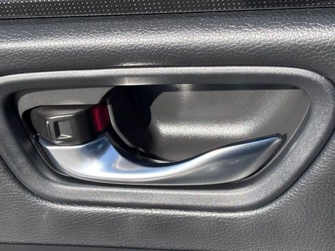 Certified 2025 Honda Pilot Black Edition image 20