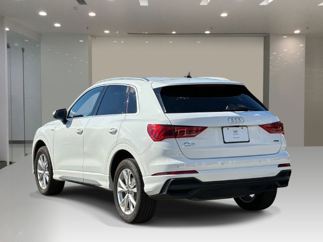 Used 2025 Audi Q3 2.0T Premium AWD/4WD image 4