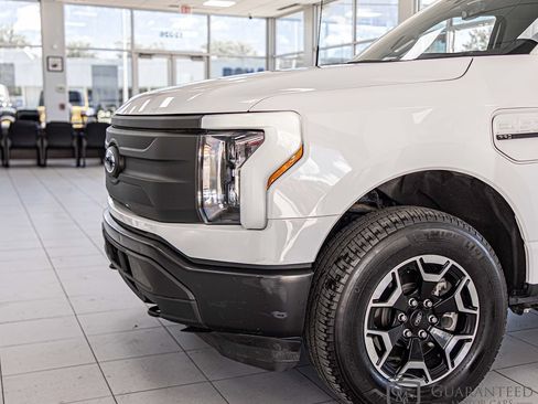 Used 2022 Ford F150 Lightning Pro AWD/4WD image 5