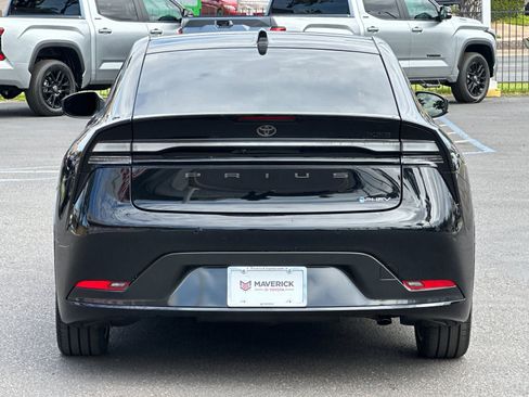 New 2026 Toyota Prius Plug-In Hybrid image 4