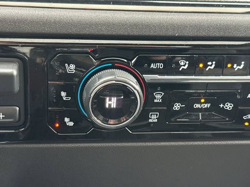 Certified 2023 Chevrolet Silverado 1500 ZR2 w/ Technology Package image 29