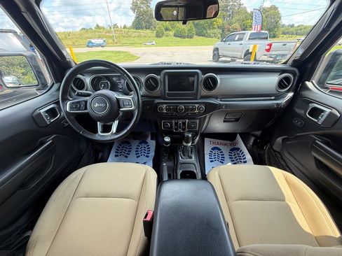 Used 2020 Jeep Gladiator Sport w/ Quick Order Package 24S AWD/4WD image 14