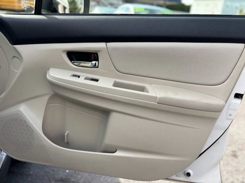 Used 2013 Subaru Crosstrek 2.0i Limited image 14