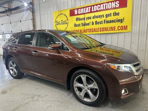Used 2014 Toyota Venza Limited AWD/4WD image 6