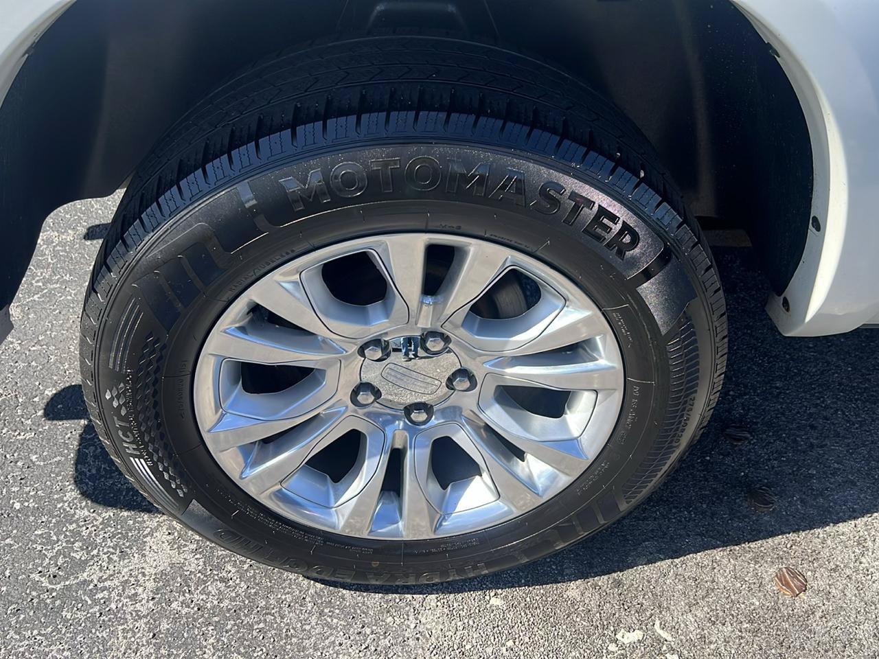 Used 2016 RAM 1500 Laramie Longhorn AWD/4WD image 28