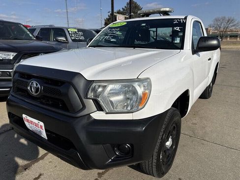 Used 2014 Toyota Tacoma 2WD Regular Cab image 1