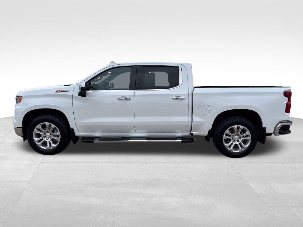 Certified 2023 Chevrolet Silverado 1500 LTZ AWD/4WD image 2