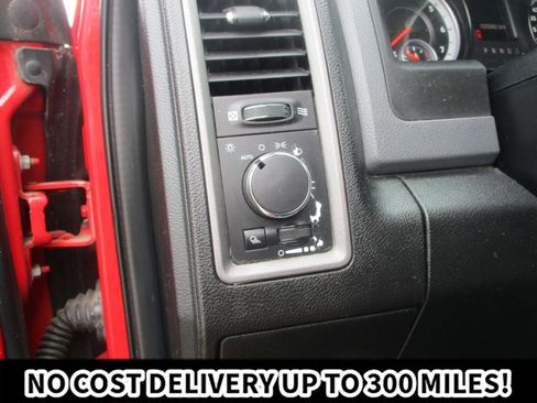 Used 2014 RAM 3500 Tradesman w/ Chrome Appearance Group AWD/4WD image 18