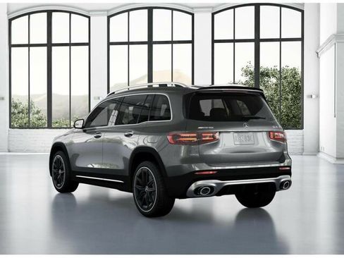 New 2026 Mercedes-Benz GLB 35 AMG 4MATIC image 29