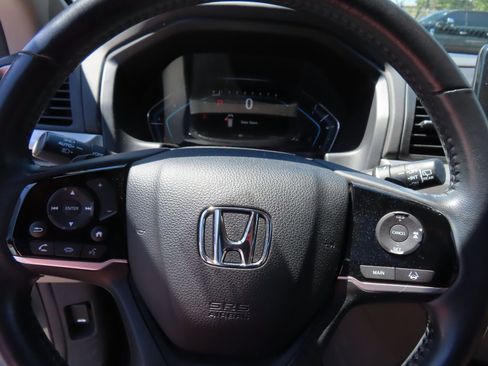 Used 2018 Honda Odyssey EX-L image 17