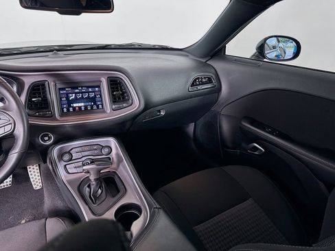 Used 2022 Dodge Challenger R/T RWD image 22