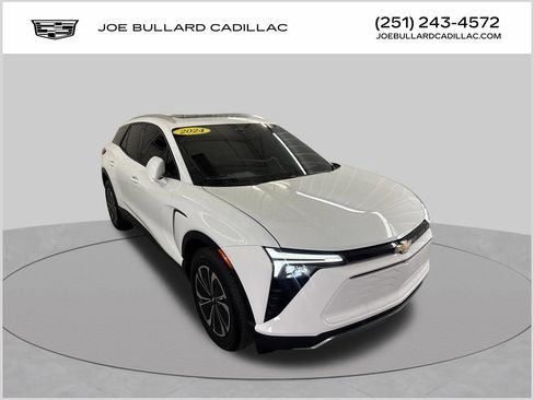 Used 2024 Chevrolet Blazer EV LT AWD/4WD image 1