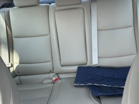 Used 2018 Acura TLX image 7