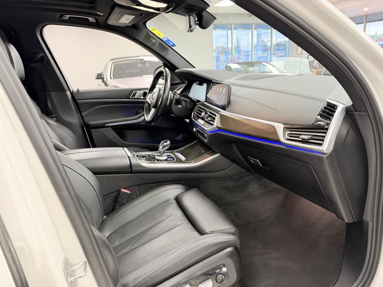 Used 2023 BMW X5 M50i w/ Executive Package AWD/4WD image 29
