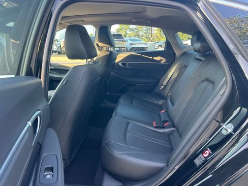 Used 2021 Hyundai Sonata Limited FWD image 17
