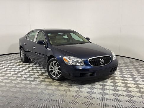 Used 2008 Buick Lucerne CXL FWD image 2