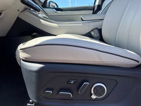 Used 2024 Hyundai Palisade Calligraphy AWD/4WD image 15