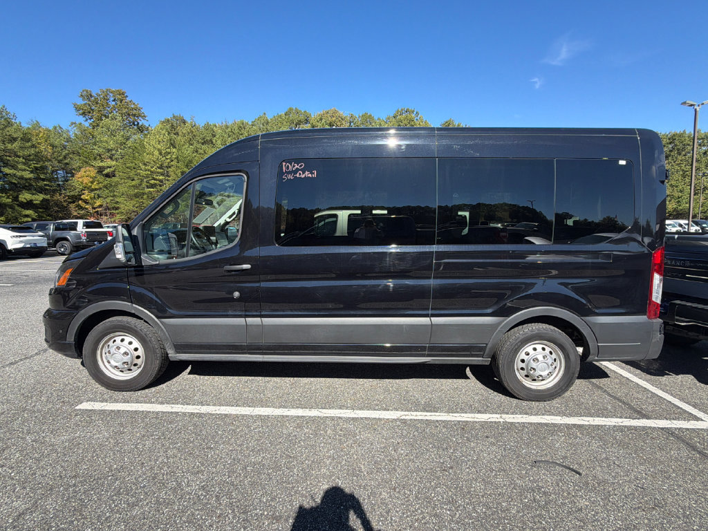 Used 2025 Ford Transit 350 XLT AWD/4WD image 4