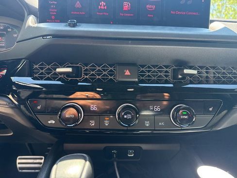 Used 2025 Honda Accord Sport image 11