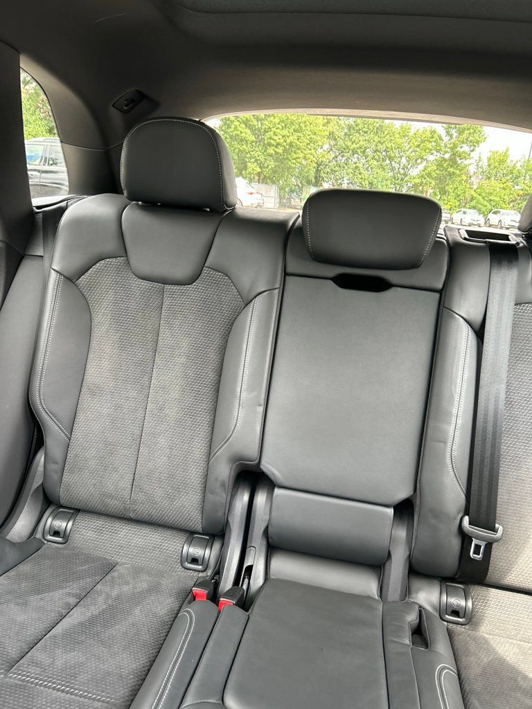 Used 2020 Audi SQ5 Premium Plus AWD/4WD image 29