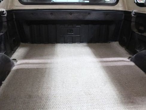 Used 2012 GMC Sierra 2500 SLE w/ SLE Preferred Package image 16